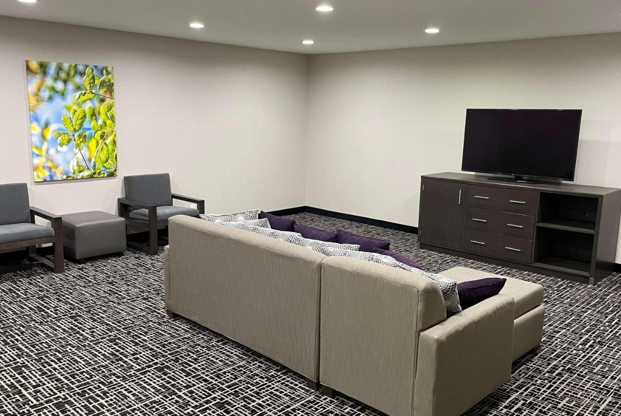 La Quinta Inn & Suites By Wyndham Indianapolis Downtown المظهر الخارجي الصورة