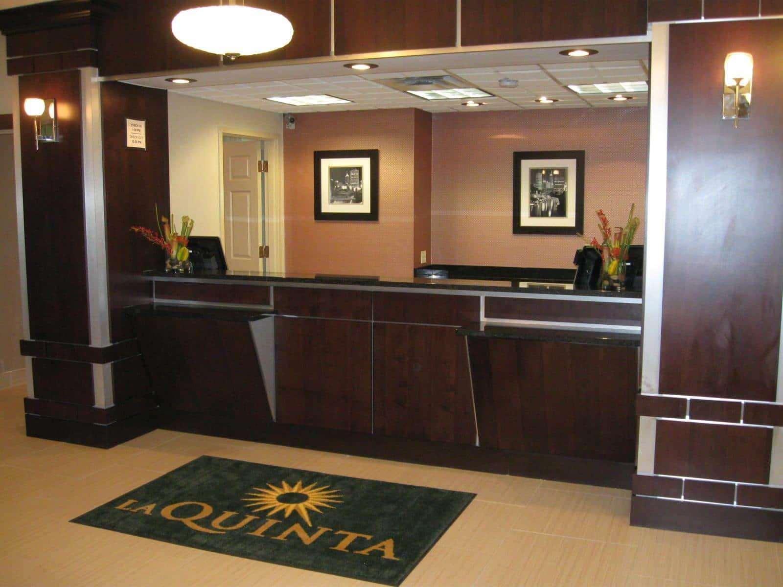 La Quinta Inn & Suites By Wyndham Indianapolis Downtown المظهر الخارجي الصورة